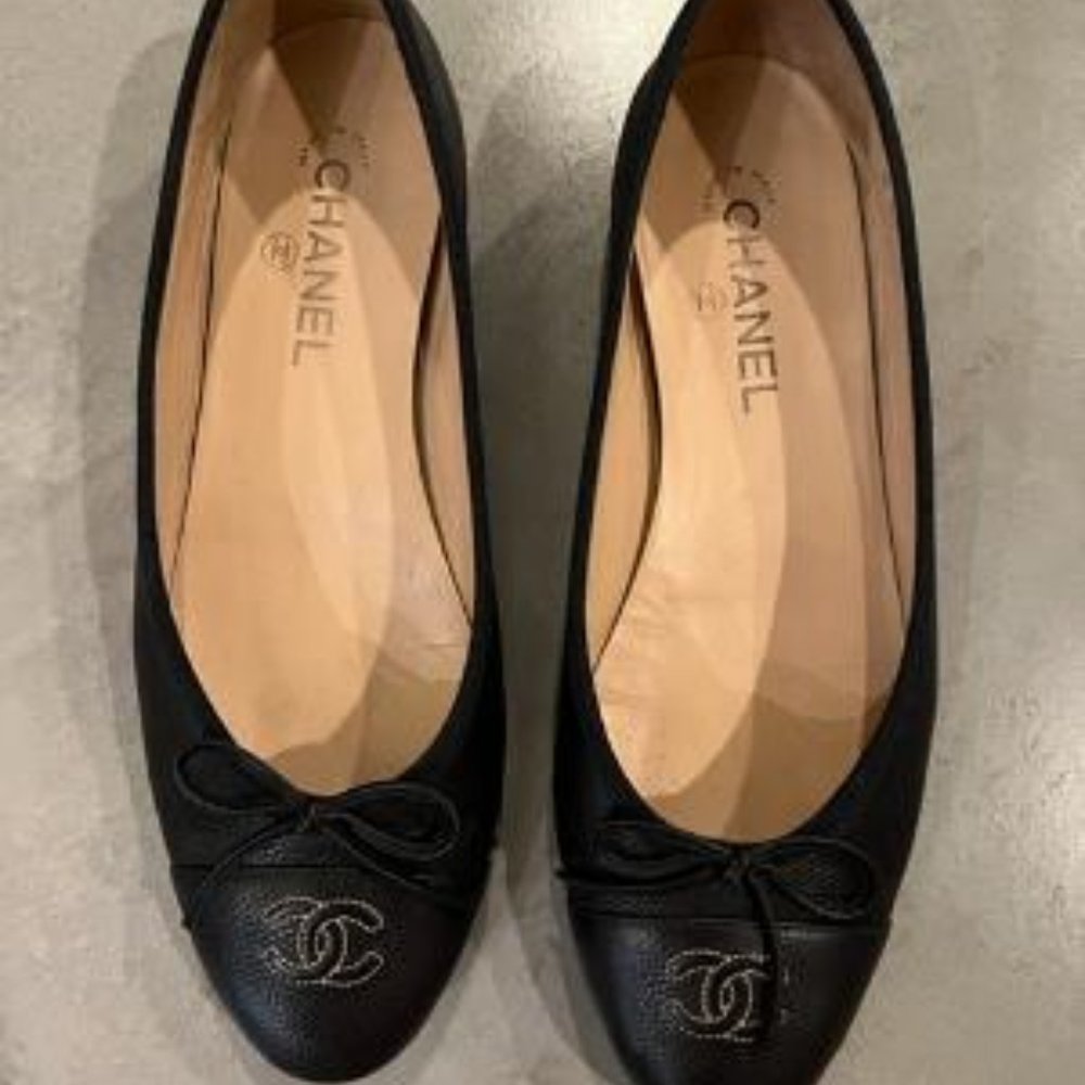 Chanel navy, size 41, ballet flats